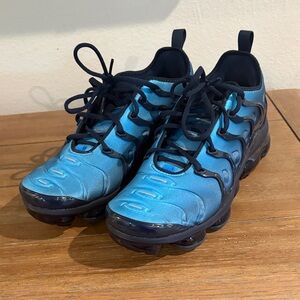 Men’s size 10.5 Nike Vapormax
